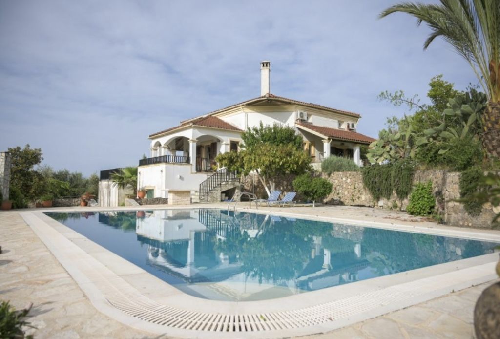 Villa on Corfu, Greece, 540 sq.m - picture 1