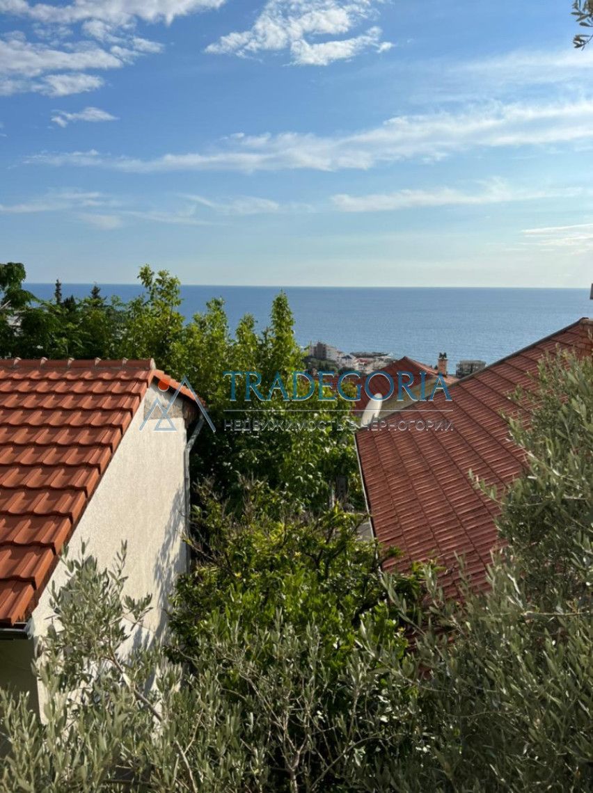 Casa en Dobra Voda, Montenegro, 219 m2 - imagen 1