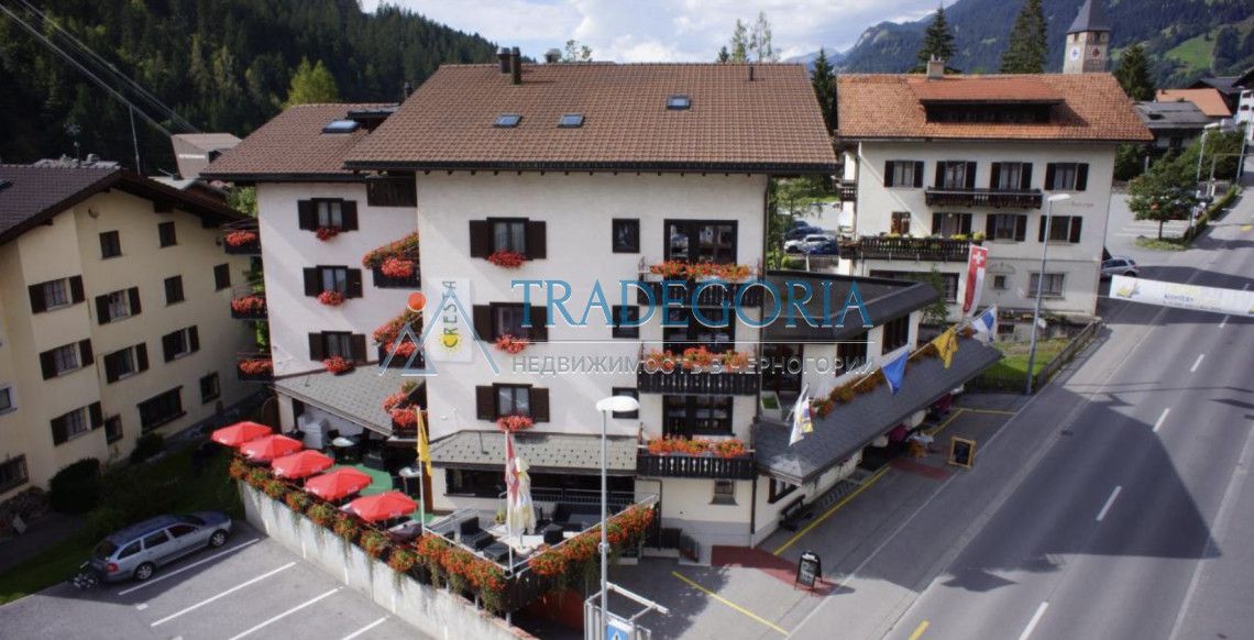 Hotel Klosters, Switzerland, 5 400 sq.m - picture 1