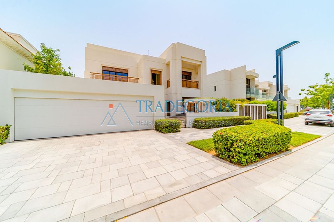 Villa en Dubái, EAU, 9 094 m2 - imagen 1