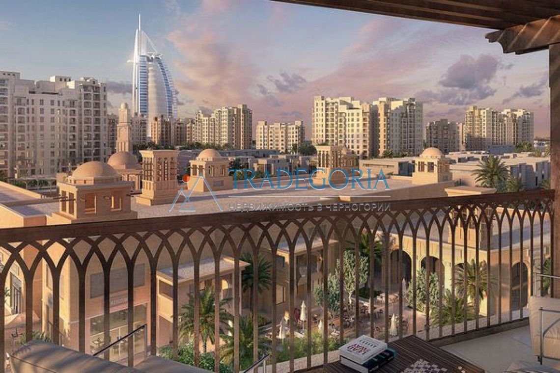 Flat in Dubai, UAE, 1 895 sq.m - picture 1