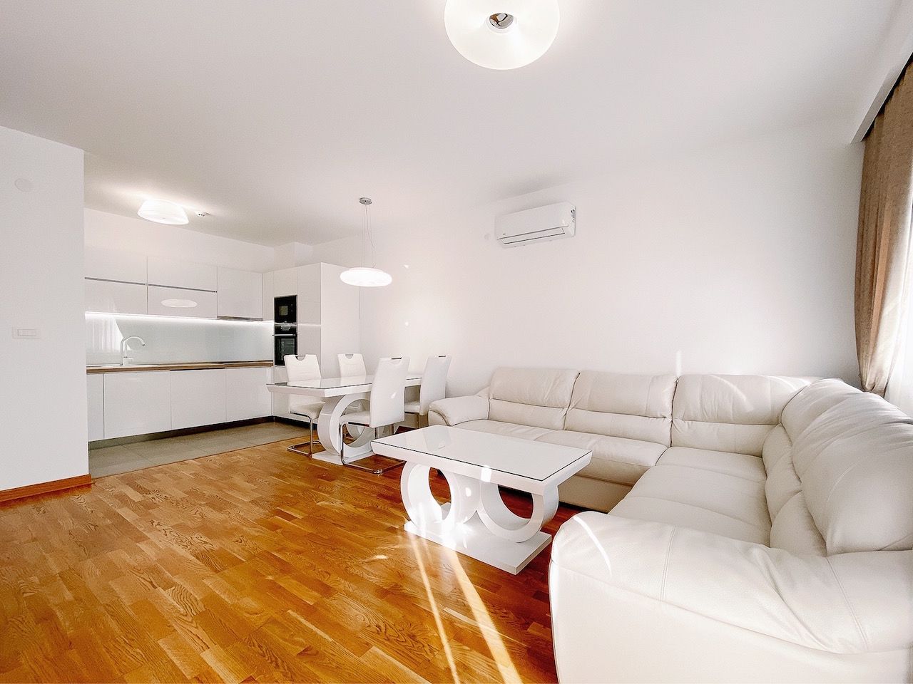 Appartement à Podgorica, Monténégro, 64 m² - image 1