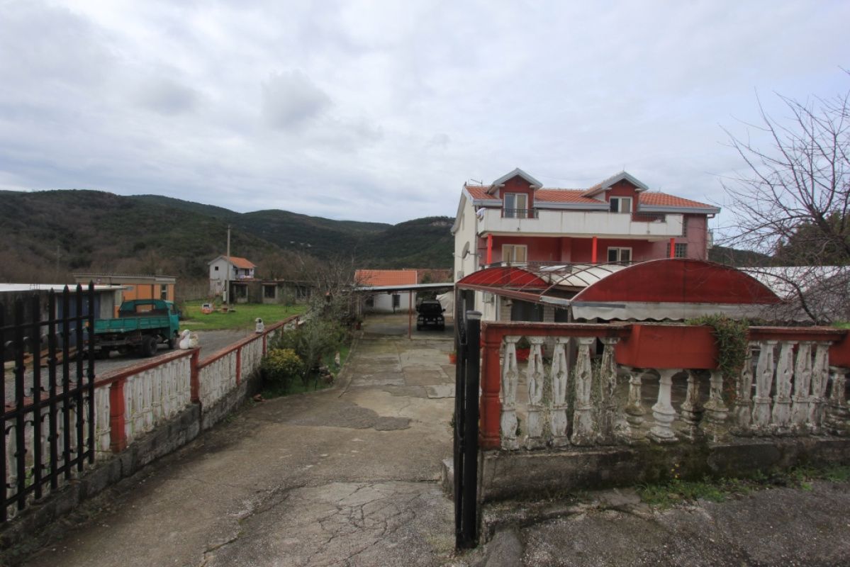 Casa en Kotor, Montenegro - imagen 1