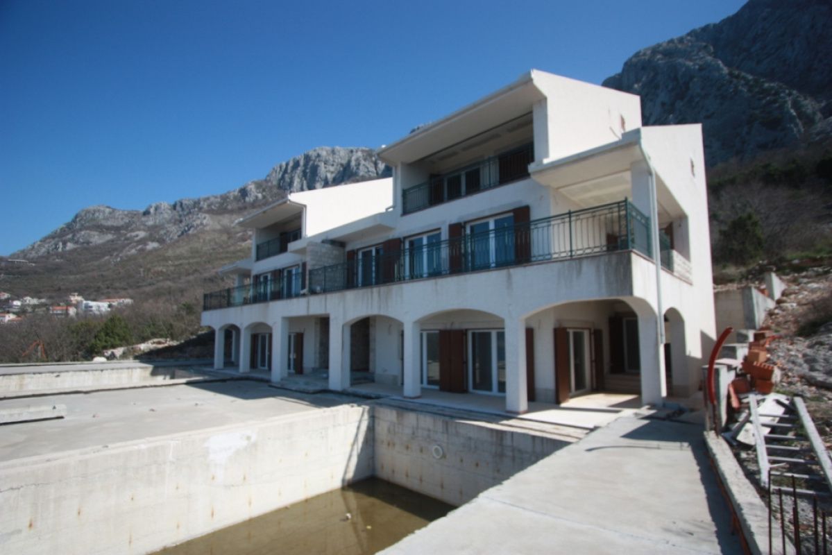 House in Budva, Montenegro - picture 1
