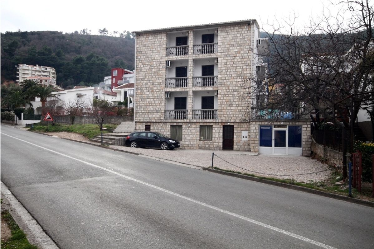 Casa en Budva, Montenegro - imagen 1