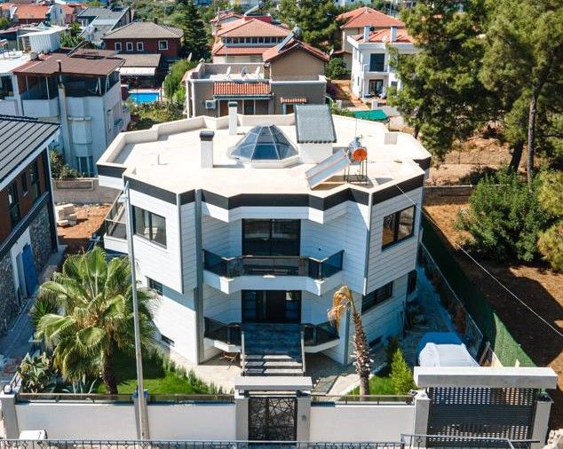Villa in Antalya, Turkey, 450 sq.m - picture 1