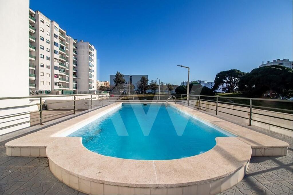 Wohnung in Barreiro, Portugal, 150 m2 - Foto 1