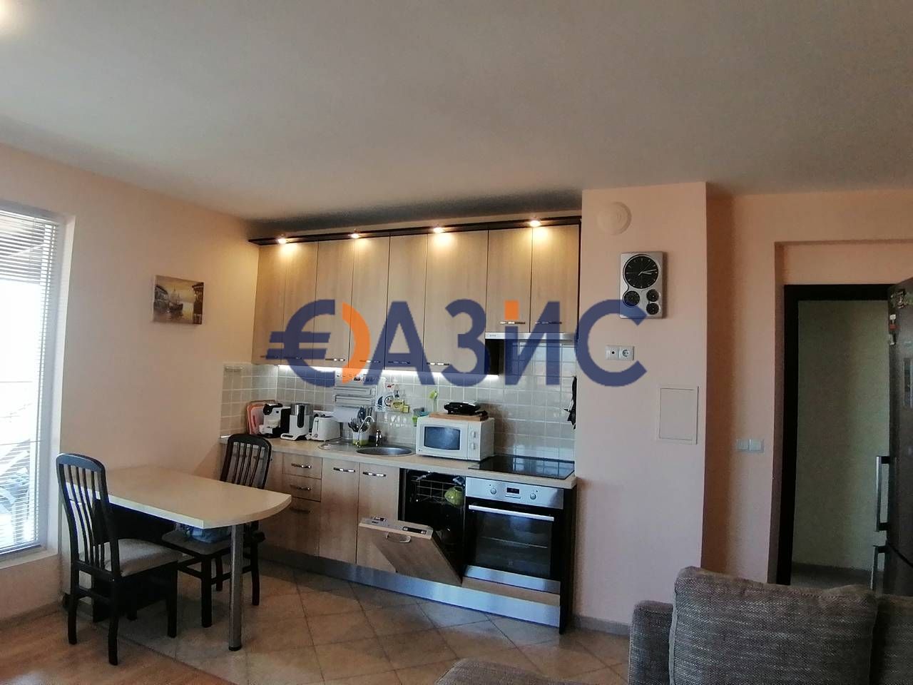 Apartment in Burgas, Bulgaria, 135.7 sq.m - picture 1