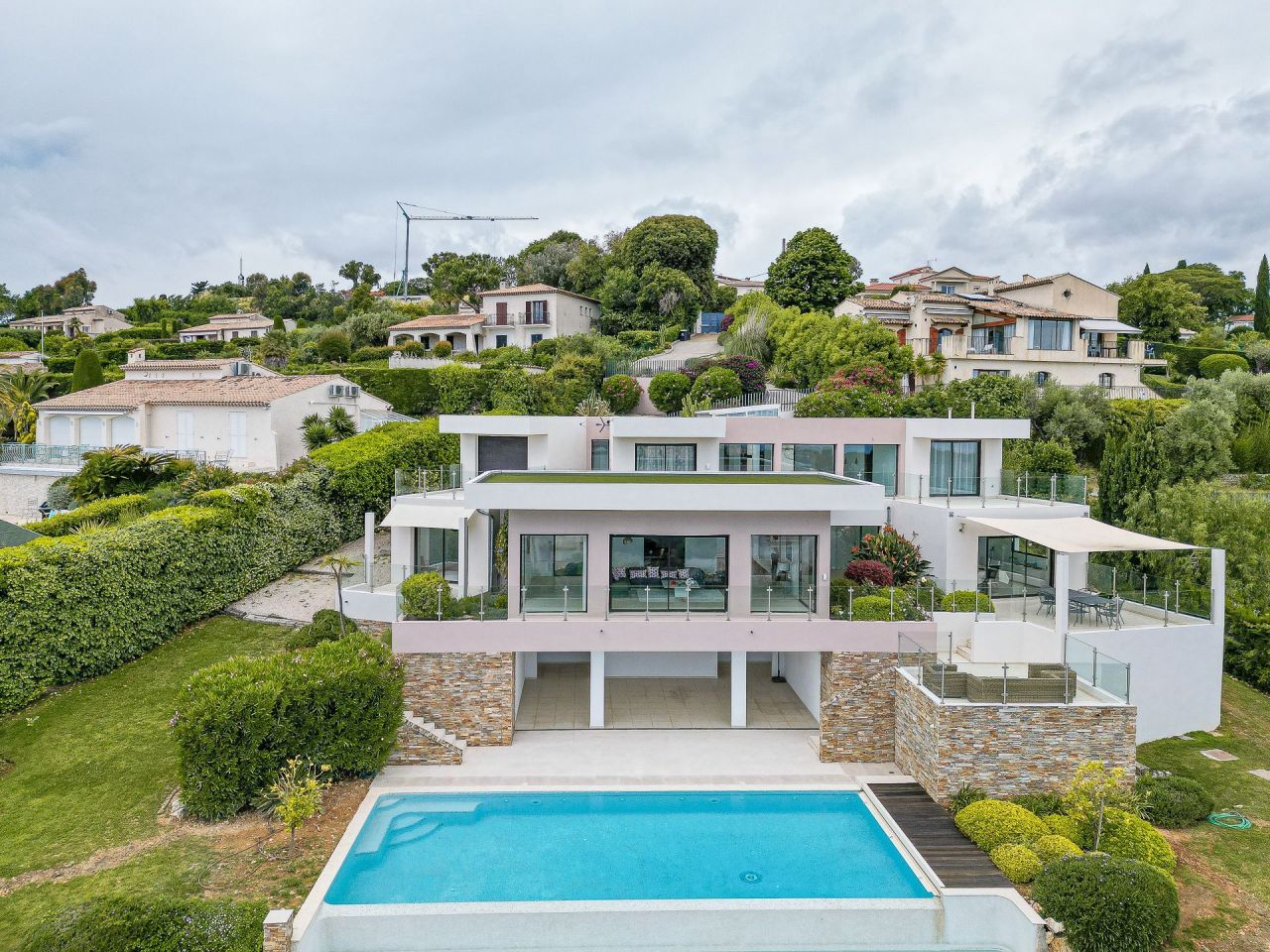 Villa en Antibes, Francia, 240 m2 - imagen 1
