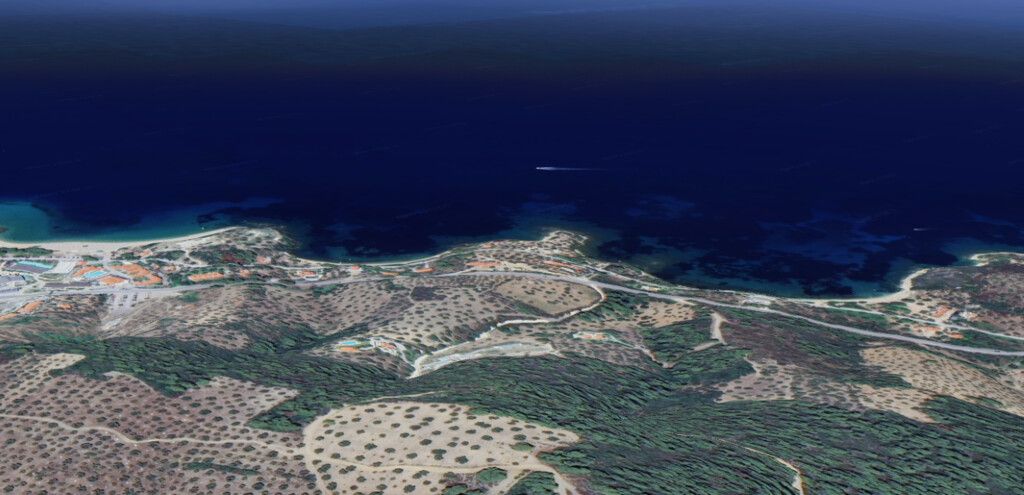 Land in Chalkidiki, Greece, 10 576 sq.m - picture 1