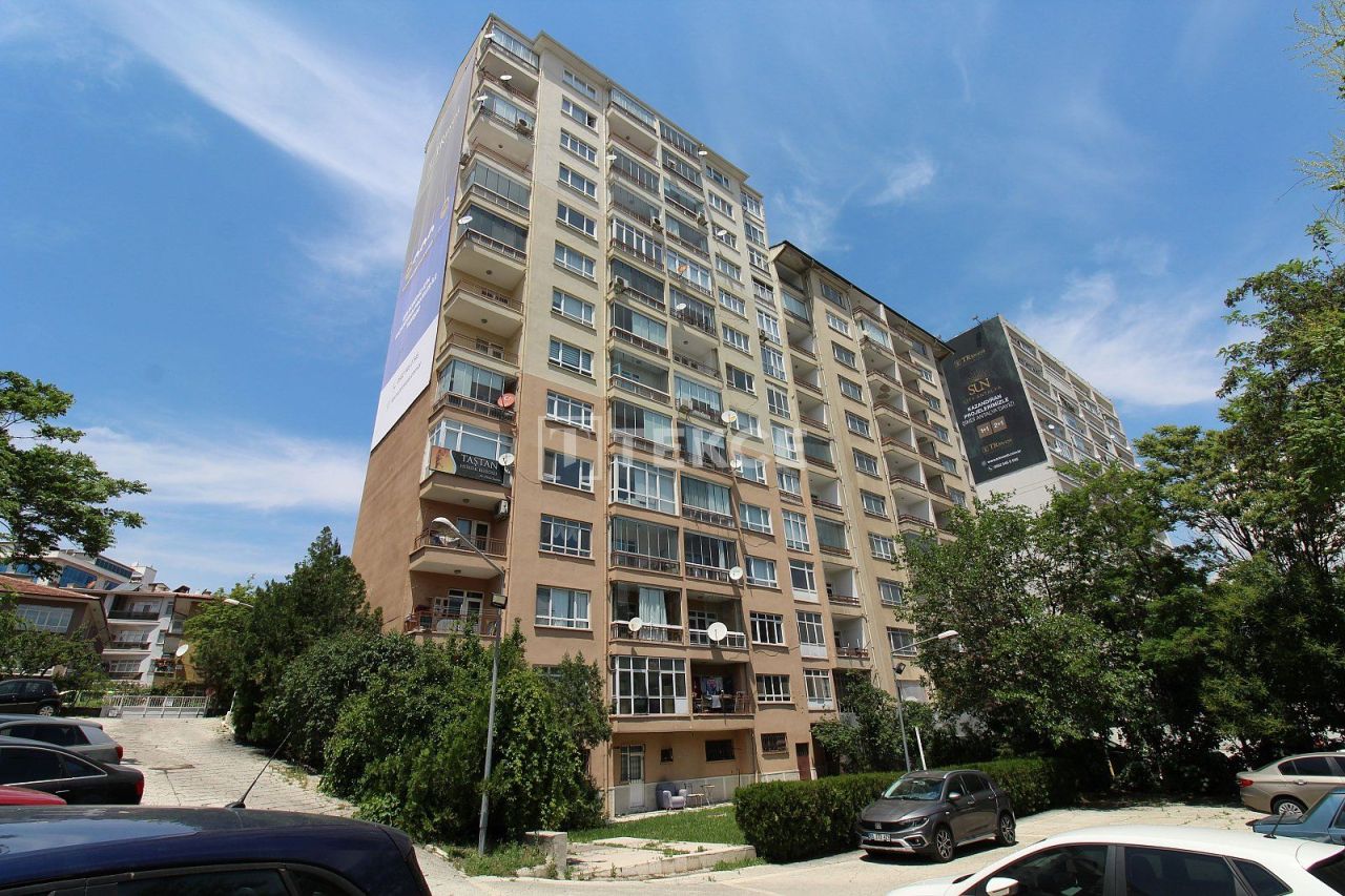 Apartment in Ankara, Turkey, 140 sq.m - picture 1