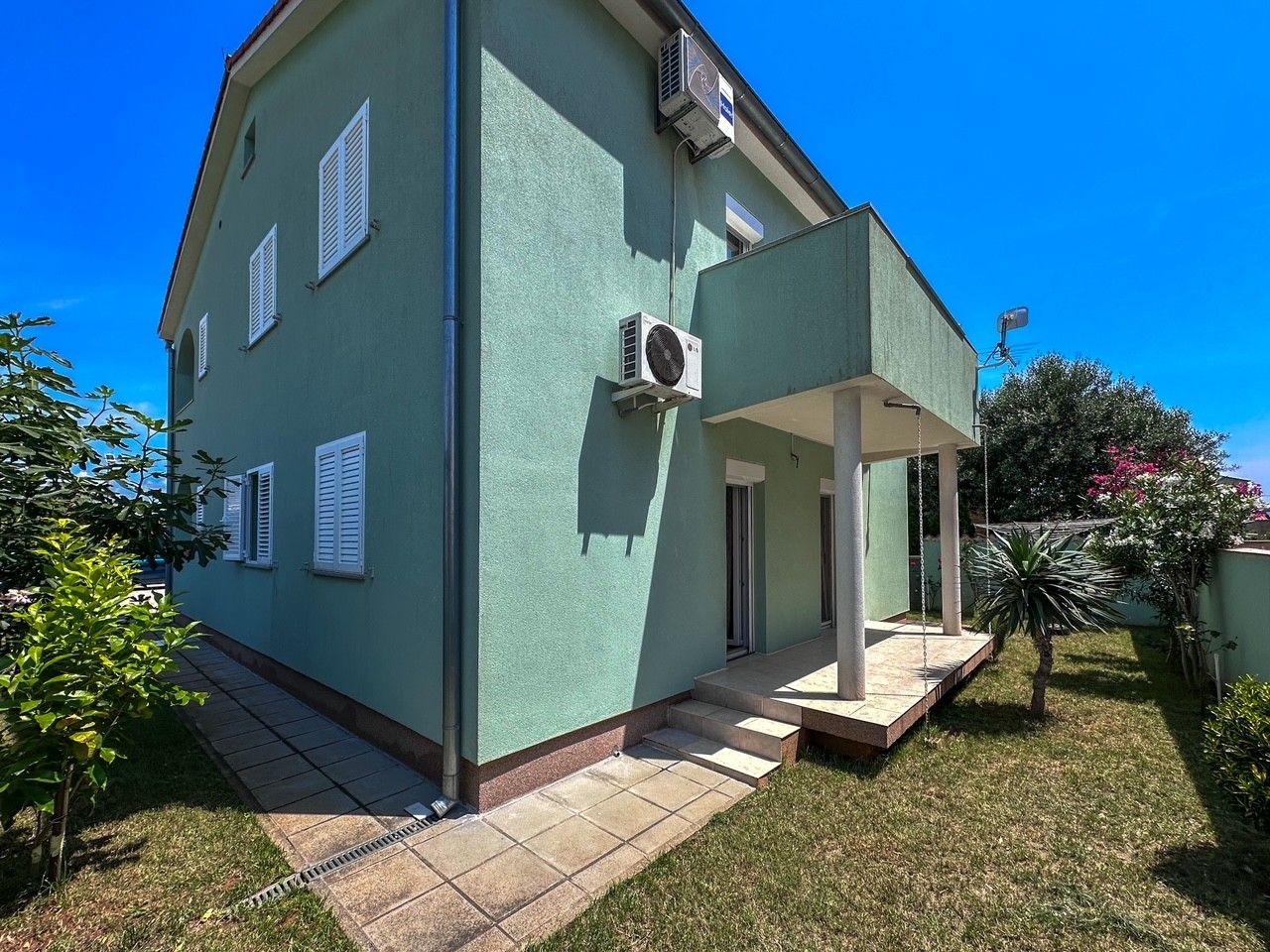 House Istria, Valbandon, Croatia, 150 sq.m - picture 1