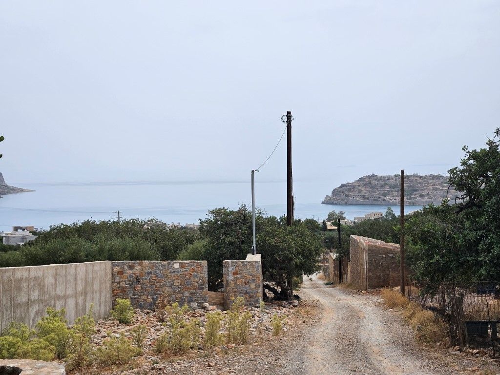 Land in Lasithi, Greece, 5 337 sq.m - picture 1