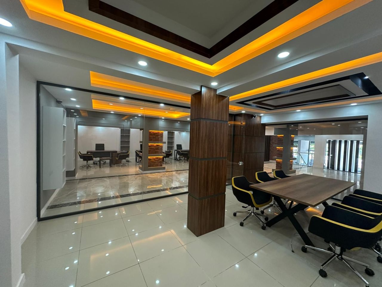 Office in Finike, Turkey, 310 m² - picture 1