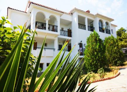 Hotel para 2 500 000 euro en Sitonia, Grecia
