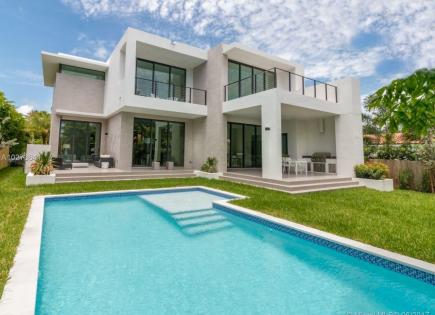House for 3 632 990 euro in Miami, USA