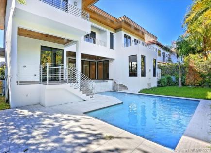 House for 2 737 657 euro in Miami, USA