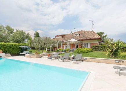 Villa pour 1 850 000 Euro par le Lac de Garde, Italie