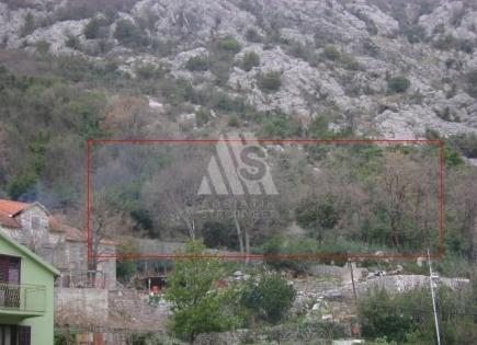 Land for 270 000 euro in Risan, Montenegro
