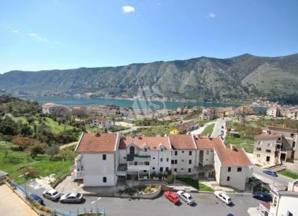 Penthouse for 268 000 euro in Kotor, Montenegro