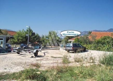 Land for 450 000 euro in Tivat, Montenegro
