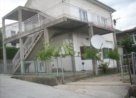 House for 185 000 euro in Bijela, Montenegro