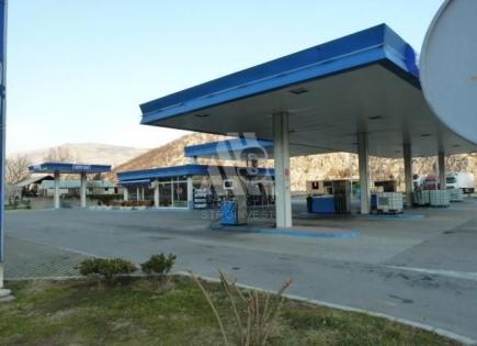 Propiedad comercial para 2 800 000 euro en Podgorica, Montenegro