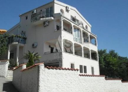 Hotel para 950 000 euro en Sutomore, Montenegro