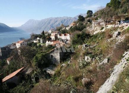Terreno para 720 000 euro en Perast, Montenegro
