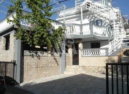 House for 190 000 euro in Utjeha, Montenegro