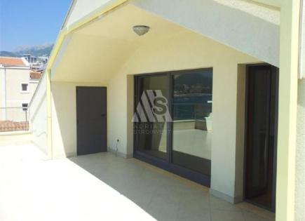 Wohnung für 665 000 euro in Rafailovici, Montenegro