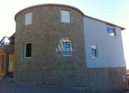 Haus für 520 000 euro in Sutomore, Montenegro