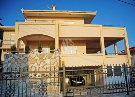 Haus für 370 000 euro in Utjeha, Montenegro