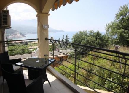 Wohnung für 190 000 euro in Becici, Montenegro