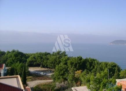Commercial apartment building for 470 000 euro in Sutomore, Montenegro