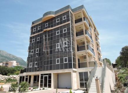 Flat for 98 000 euro in Dobra Voda, Montenegro