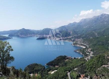 Land for 2 376 000 euro in Przno, Montenegro