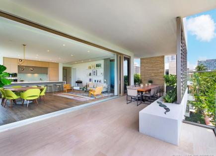 Penthouse for 4 137 758 euro in Miami, USA