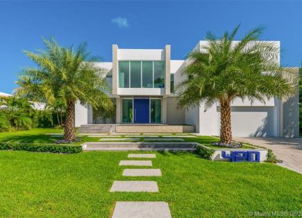 Villa for 7 419 515 euro in Miami, USA