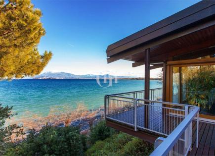 Villa para 5 500 000 euro por Lago de Garda, Italia
