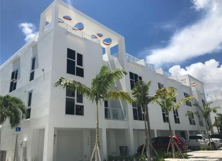 Townhouse for 696 744 euro in Miami, USA