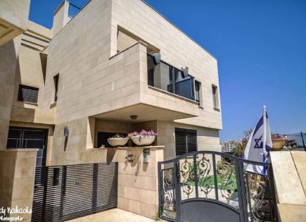 Cottage for 1 883 euro per month in Netanya, Israel