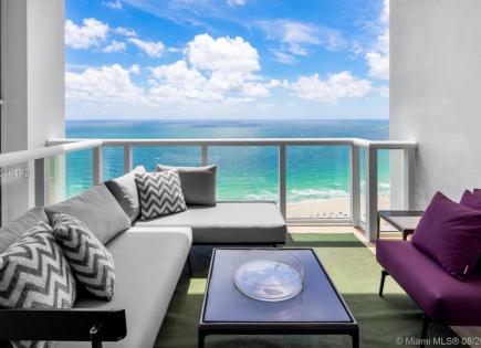 Apartment for 6 225 459 euro in Miami, USA