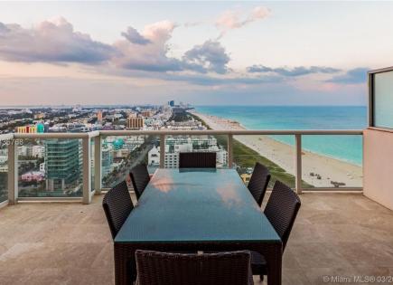 Apartment for 5 620 734 euro in Miami, USA