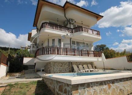 House for 299 995 euro in Sveti Vlas, Bulgaria