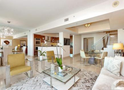 Apartment for 841 618 euro in Miami, USA