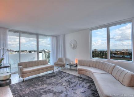 Apartment for 361 405 euro in Miami, USA
