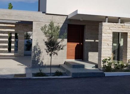 Villa for 300 000 euro in Paphos, Cyprus