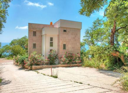 House for 1 000 000 euro in Rezevici, Montenegro