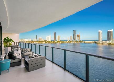 Flat for 3 667 315 euro in Miami, USA